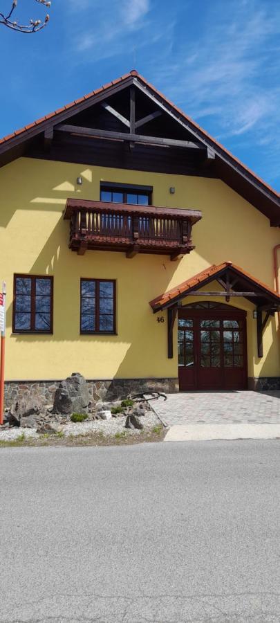Apartmany Lumi Velky Slavkov Luaran gambar