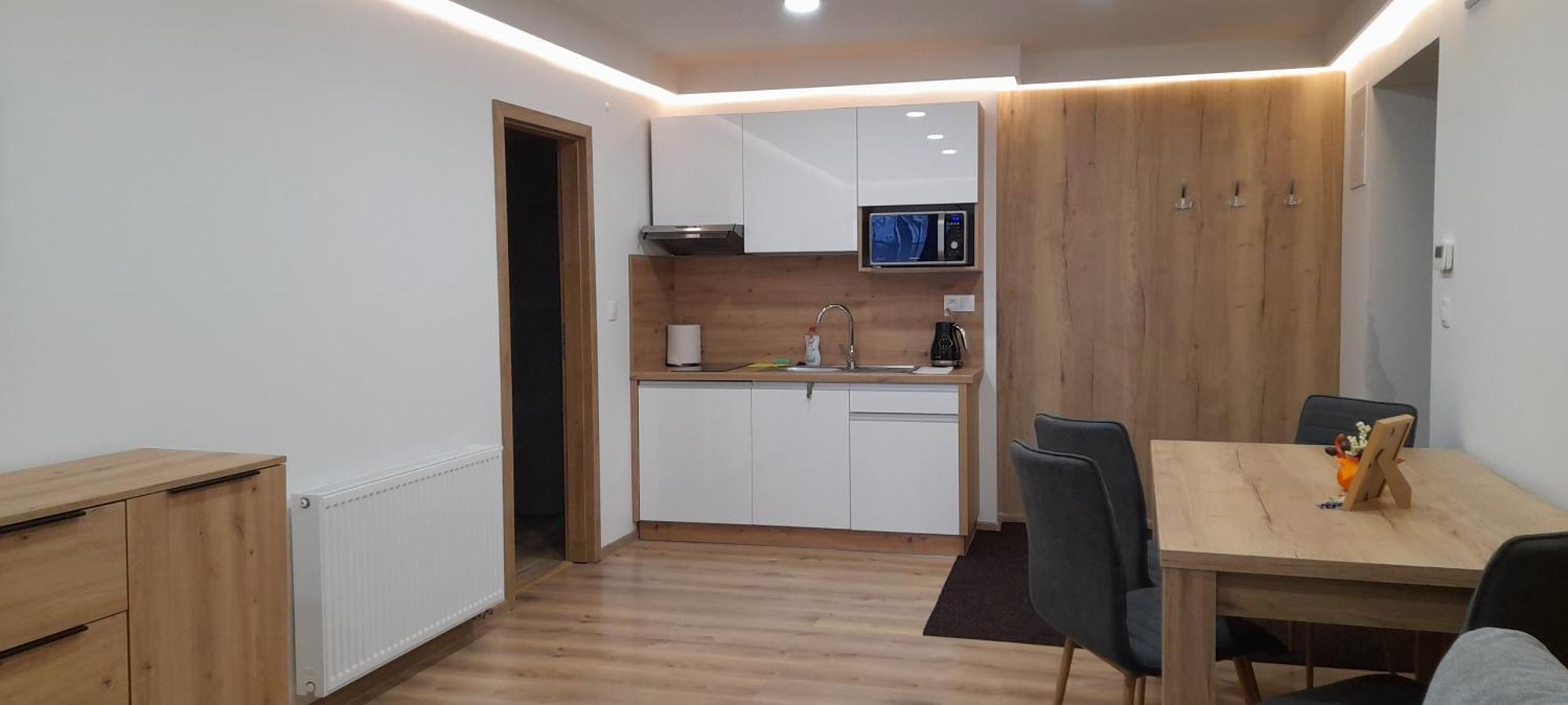 Apartmany Lumi Velky Slavkov Luaran gambar