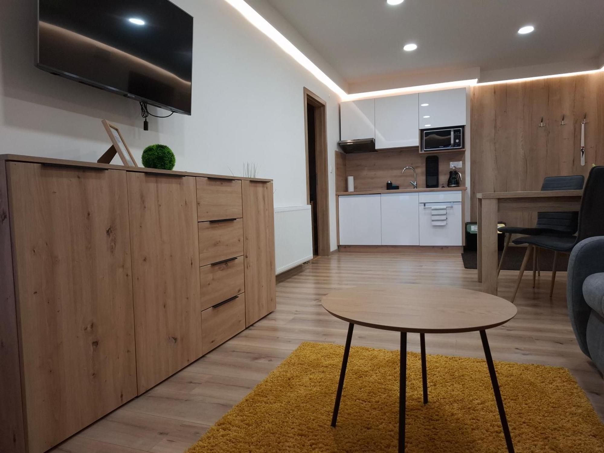 Apartmany Lumi Velky Slavkov Luaran gambar